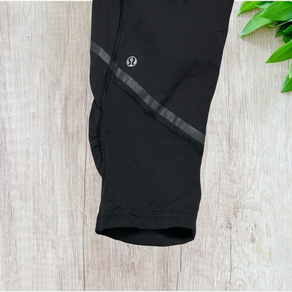 Lululemon Womens Run for Fun Crop Size 6 Black W6A35S Yoga Activewear Athleisure - Picture 3 of 6